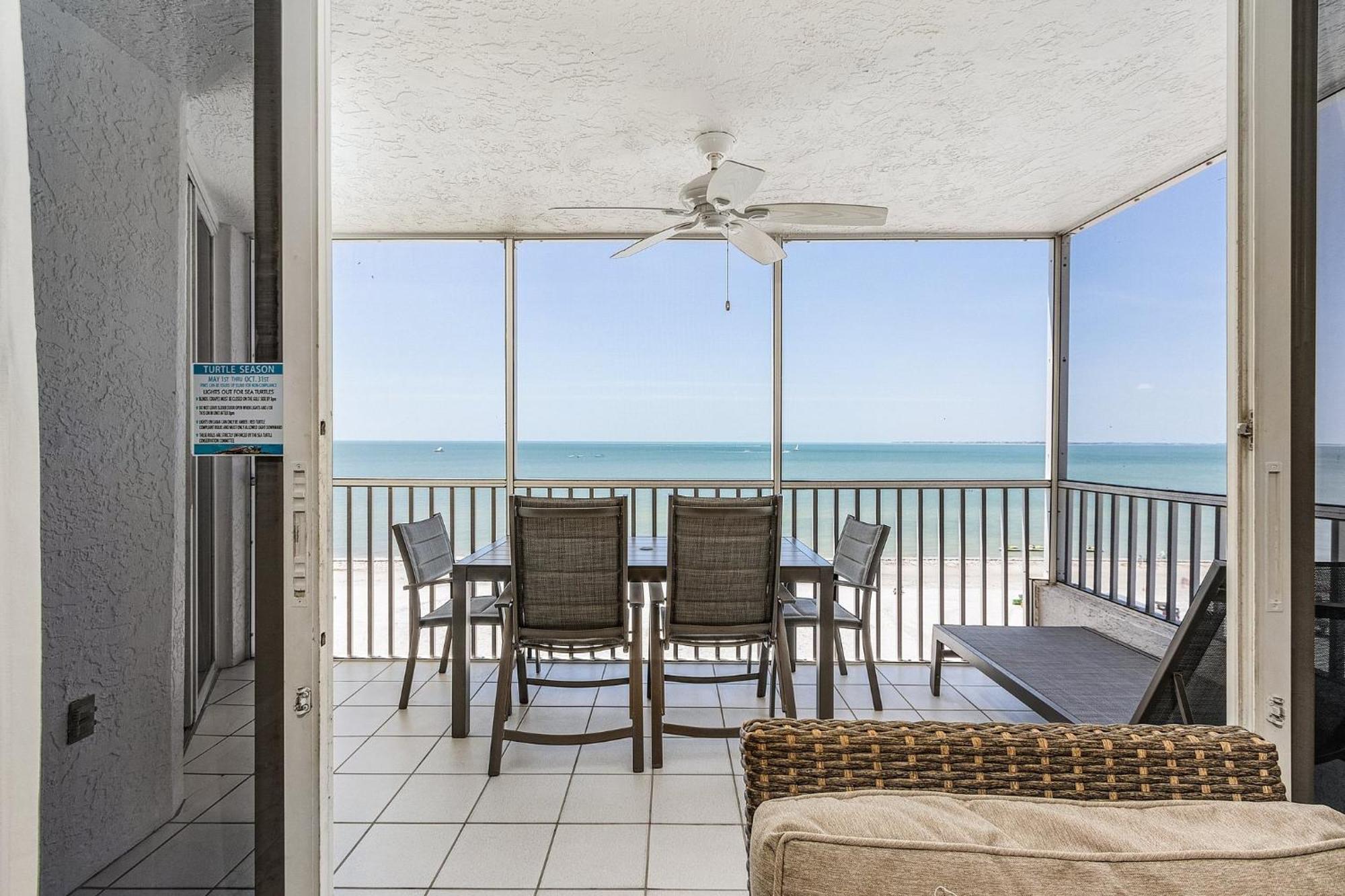 Fantastic Gulf Front Condo On The North End Of The Island - Beach Villas # 504 Condo Fort Myers Beach Esterno foto